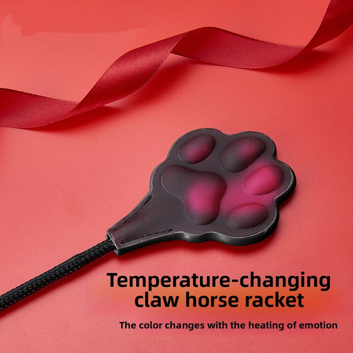 Temperature-changing claw horse racket